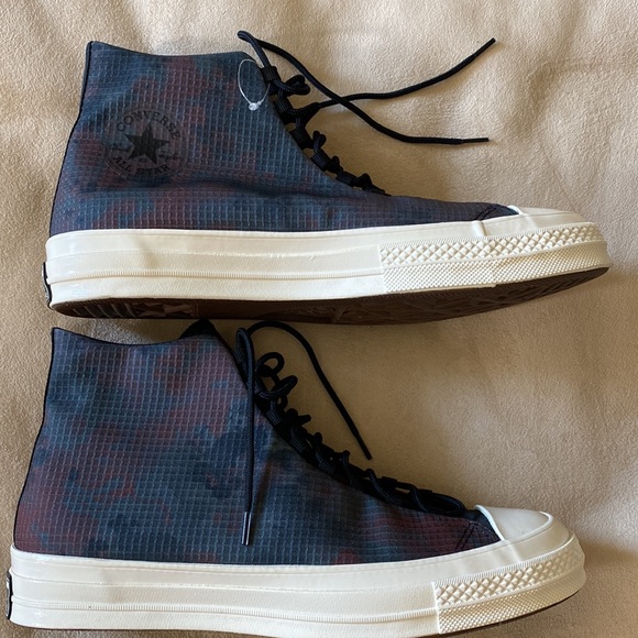 Chuck Taylor All Star Chuck 70 Platform High Top Sneaker - Picture 4 of 7